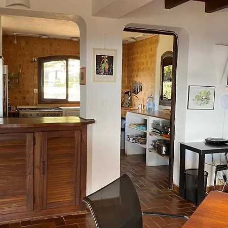 Belle Traditionnelle Vue Mer Avec Piscine A 1,5 Km De La Plage De Pinarello * Sainte-Lucie de Porto-Vecchio